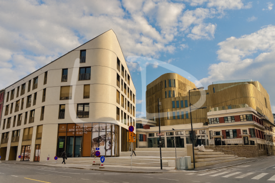 Photo facade retouchée IA .png